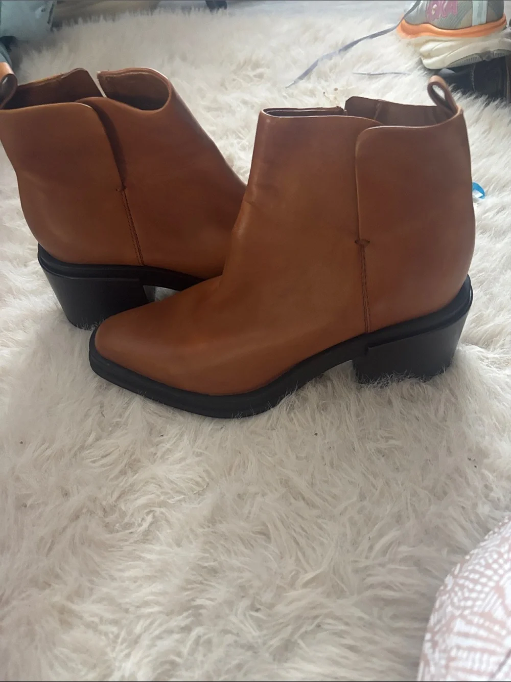 Franco Sarto smooth cognac